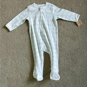 White one piece duck pattern Little Me size 6M